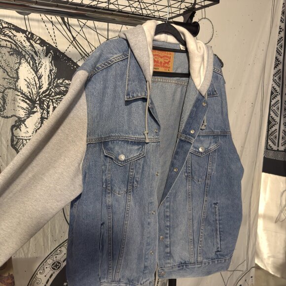 Levi's Jean and Sweater Jacket with Hood - Picture 2 of 4